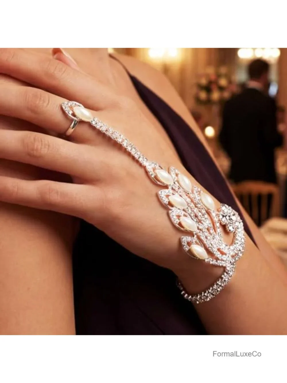 Silver Rhinestone Fingerless Gloves with Pearl Ring